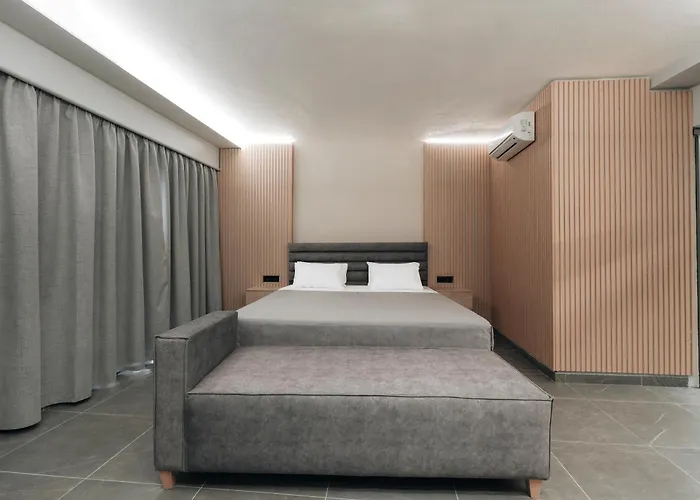 Отель Golden Sun Каламакион